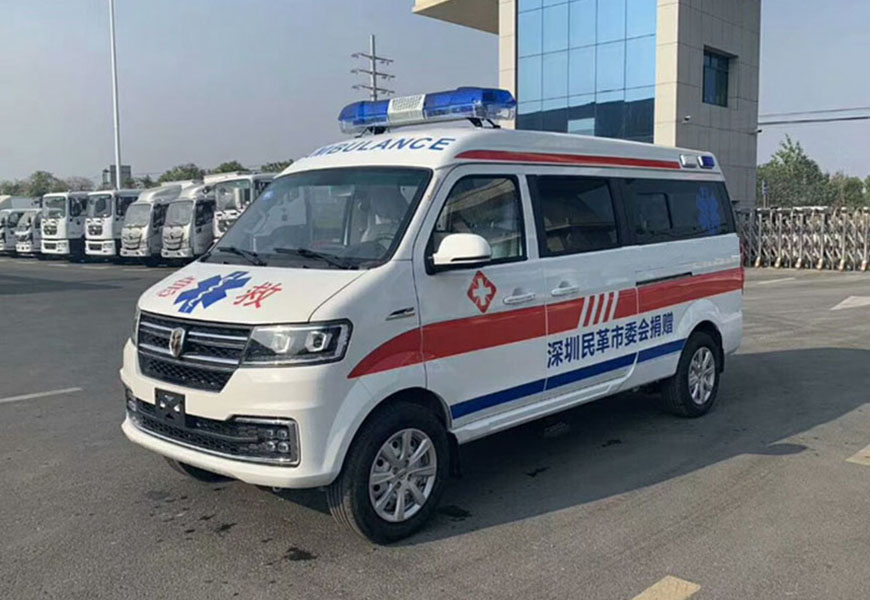國(guó)六金杯閣瑞斯救護(hù)車(chē)