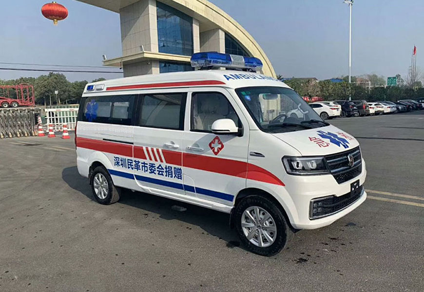 國(guó)六金杯新海獅S運(yùn)輸型救護(hù)車(chē)