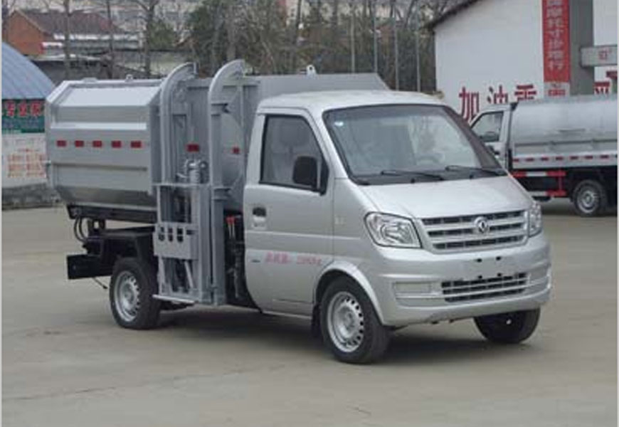 國(guó)五東風(fēng)小康掛桶垃圾車